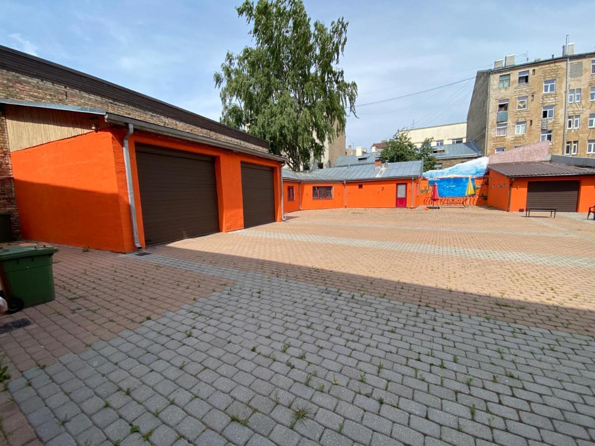 Apartamenti Riga Exteriör bild